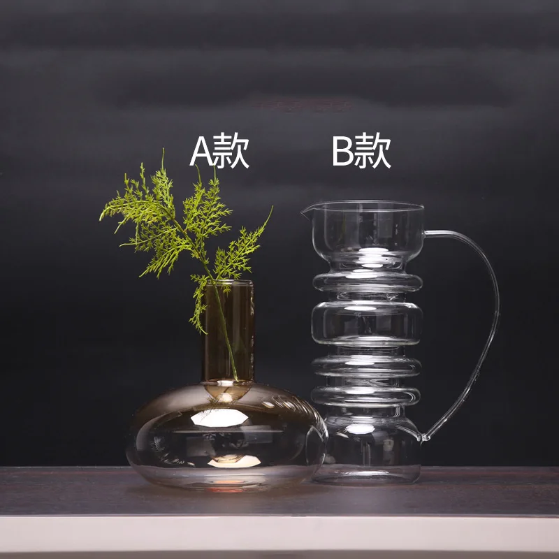 

Creative glass ornaments, modern abstract hydroponics, wine cabinets, soft furnishings, handicrafts, three-dimensional