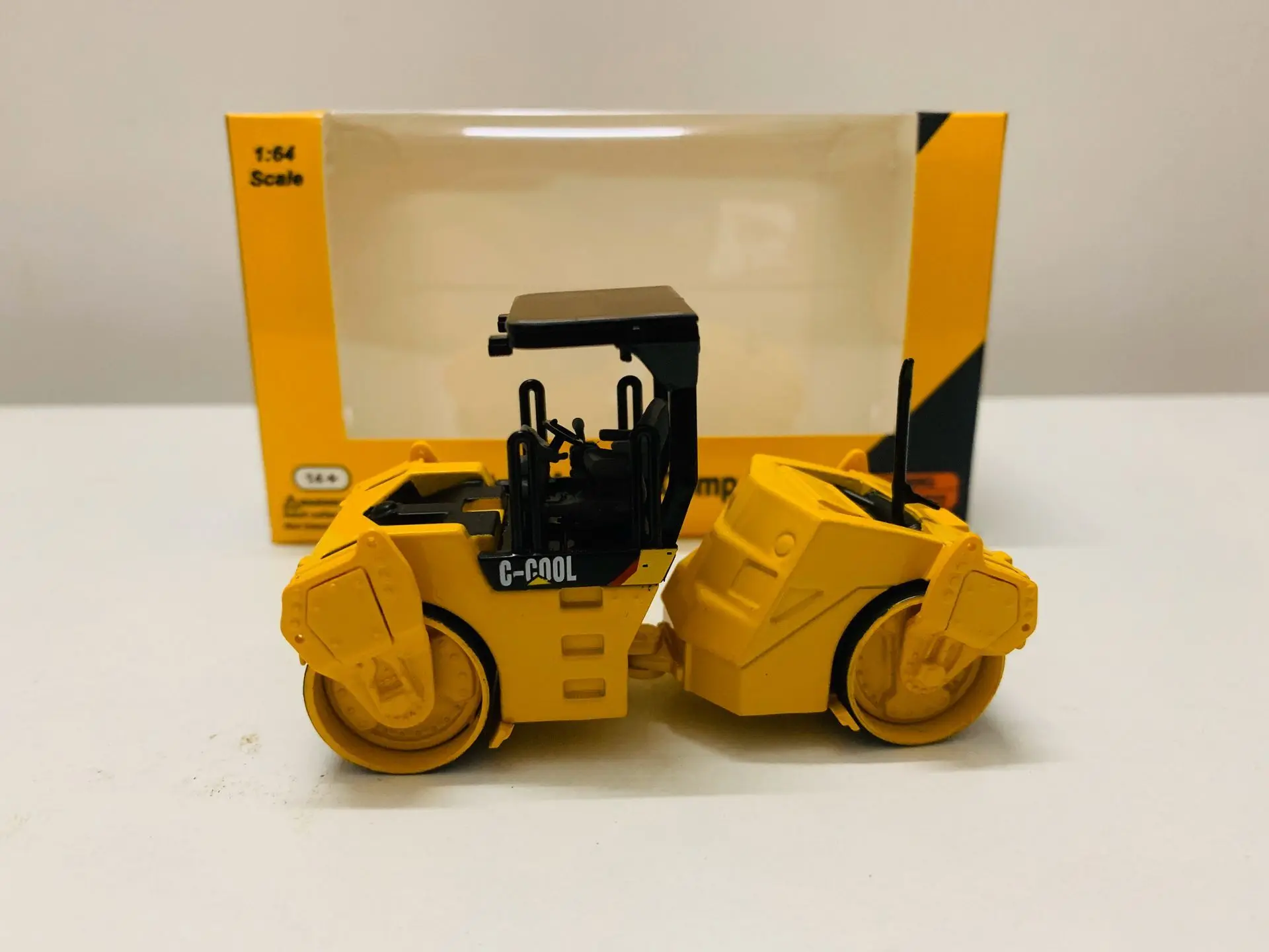 Vibratory Asphalt Compactor 1:64 Scale Toy Model Construction vehicles C-Cool Model