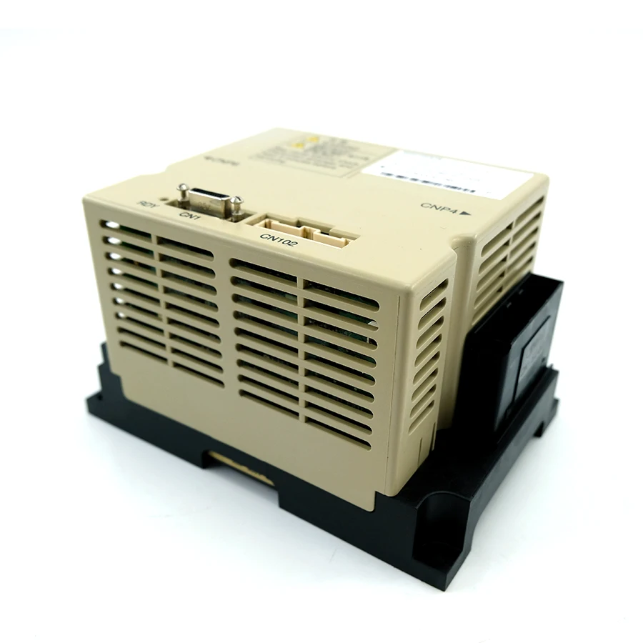 

Yaskawa SGDRSDA350A01BY28 Original Servo Amplifier SGDR-SDA350A01BY28 Servo Drive YASKAWA