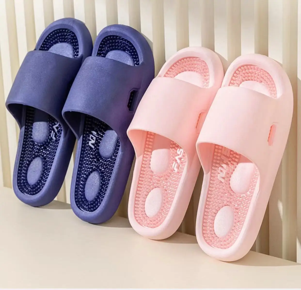 Massage slippers for men and women, indoor anti slip acupoints with prickly particles, soft sole foot therapy, sole massage slip