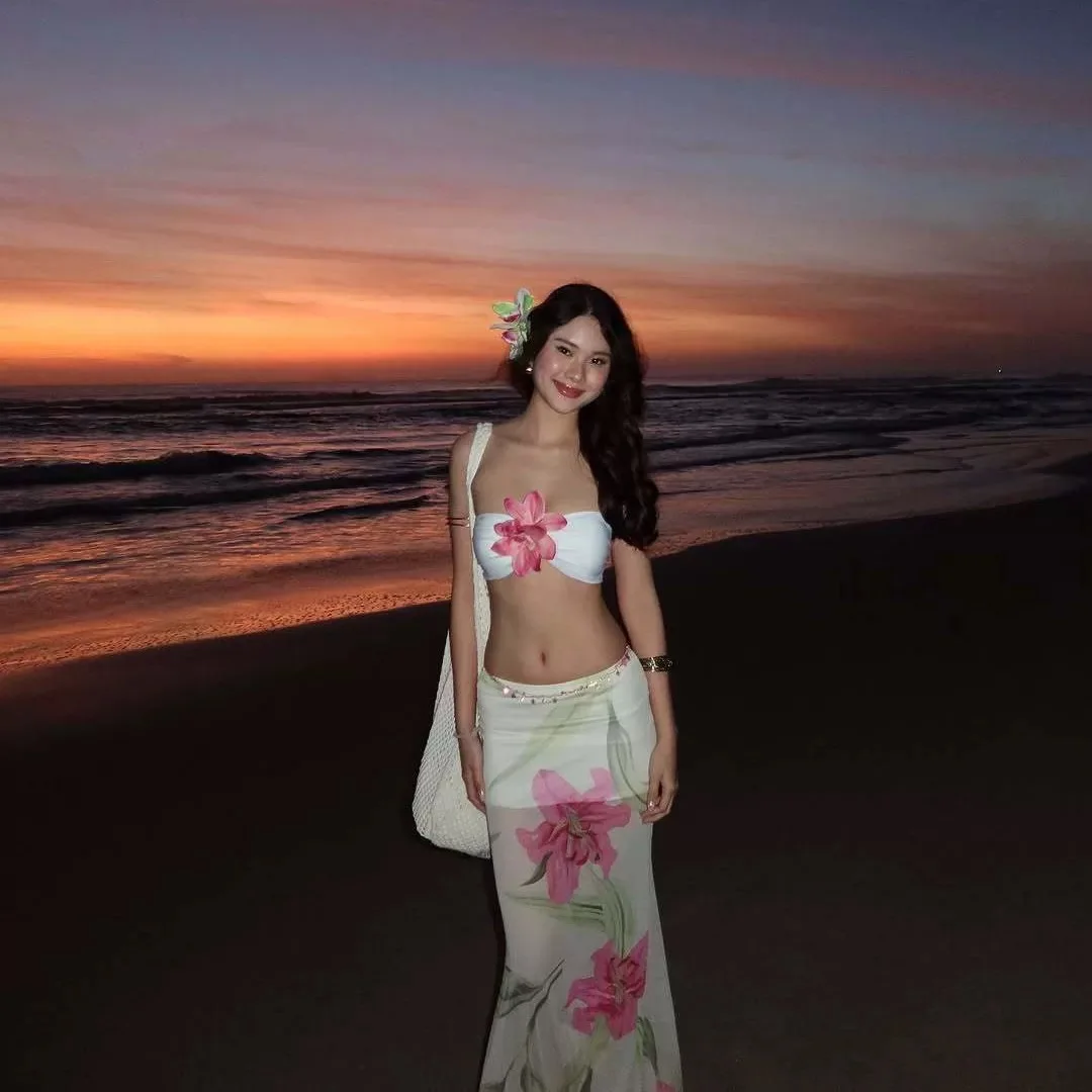 Ins Chic Y2K Trendy Tropisch Pak Dame Vrouwelijke Bloemenprint Set Strandvakantie 3D Bloem Top Hippe Rok Outfit Feest Nachtclub Set