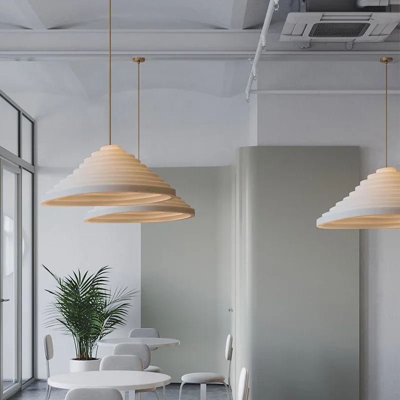 Lampe Suspendue en PE au Design Artistique Moderne, Luminaire Décoratif d'Nik, Idéal pour une Salle à Manger, un Bar ou une Cuisine