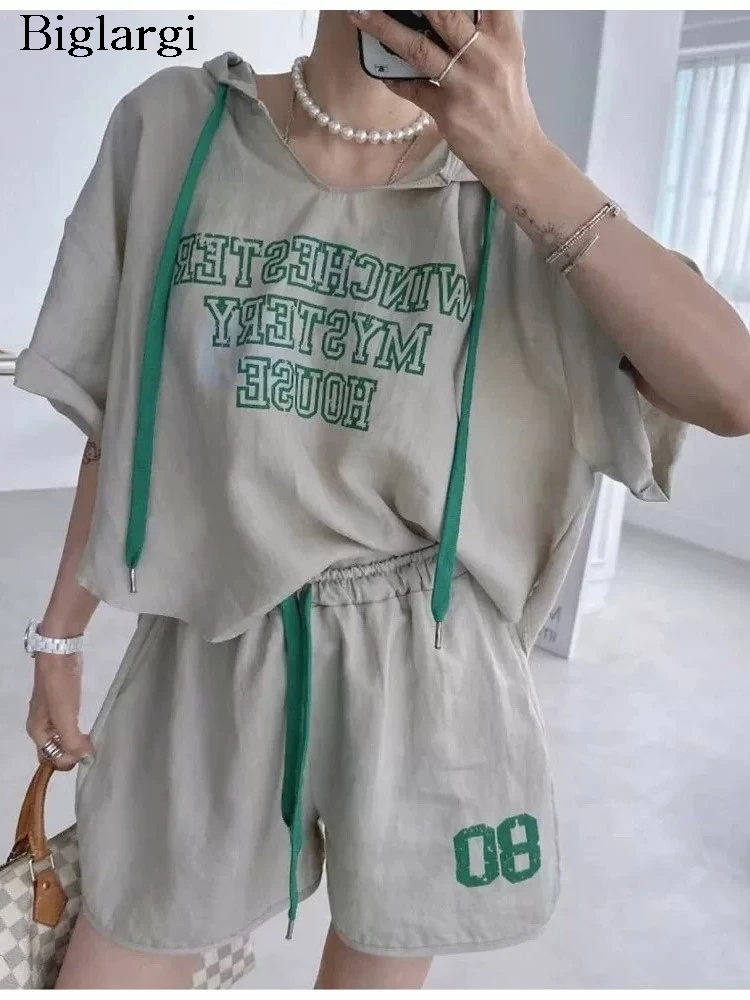 

Summer Letter Print 2 Two Piece Set Women Korean Style Modis Casual Ladies Hooded Tops Wide Leg Loose Woman Elastic Waist Shorts