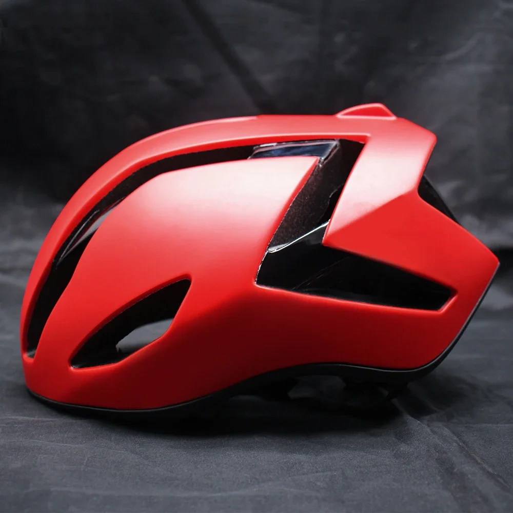 Ultralight Cycling Helmet Mountain Bike Helmet Safety Helmets Outdoor Sports Bicycle Windproof Helmet Casco De Ciclismo