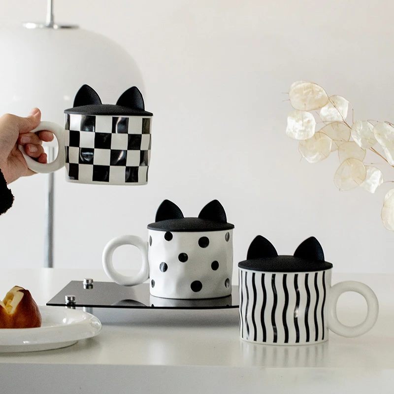 

Cat Ears with Lid Mug Cute Geometric Ceramic Water Cup Coffee Milk Breakfast Cup Featured Handle Kitchen Drinkware Couple Cup