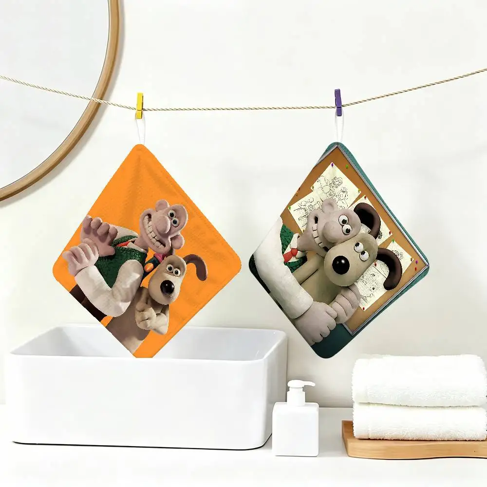 Kawaii W-Wallace And Gromit Hanging Kitchen Towel, Polyester Cotton Fabric, Absorbent Hand Wiping Towel for Home Dormitory