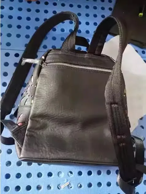 Mochila de viagem preta oca feminina, marca espanhola de moda clássica, bolsa escolar lazer