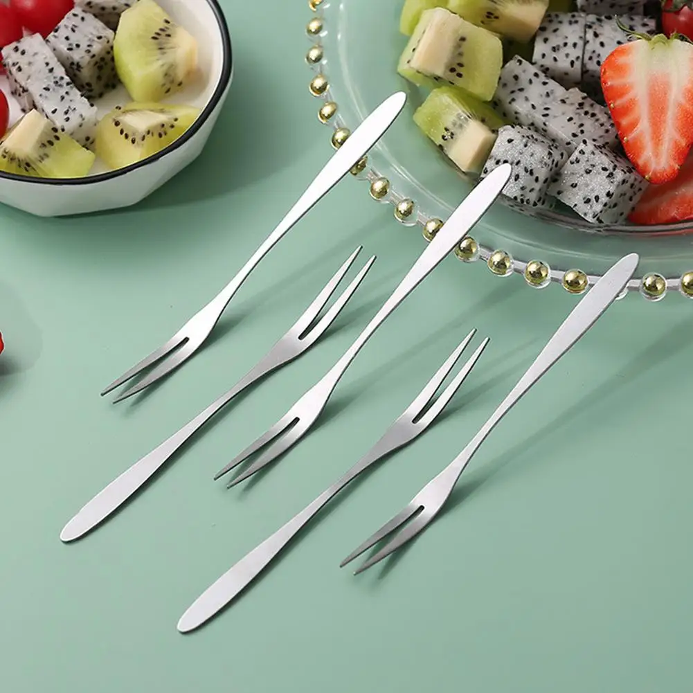 1/2/5 Uds tenedores de fruta de acero inoxidable para restaurante cafetería fiesta en casa tenedor de postre encantador tenedor de fruta vajilla 13,5 cm