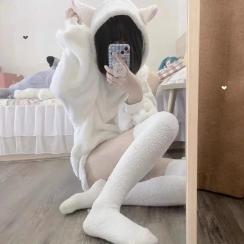 Sweet White Off Shoulder Hoodie Sweatshirt 2024 Autumn New Fluffy Thicked Warm Tops Women Y2k E-Girl Long Sleeve Sweatshirts