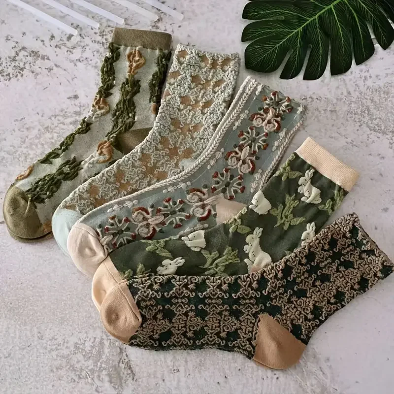 10/20 Double Mixed Vintage 3D Relief Design Women's Middle Socks Forest Plant Flowers Soft and Comfortable Casual Women's Socks