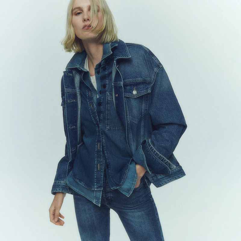 เสื้อแจ็คเก็ตยีนส์ทรงหลวมสไตล์เรโทร ดีไซน์เฉพาะตัวสำหรับผู้หญิง แฟชั่นฤดูใบไม้ร่วง คอลเลคชั่นใหม่ ผ้าผสมคอตตอนและโพลีเอสเตอร์