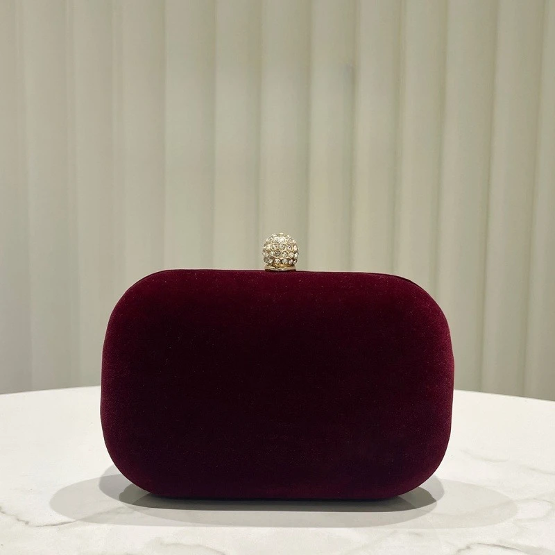 Elegante Burgunderrote Samt-Mini-Clutch Stilvolle Damen-Abendtasche mit Strass-Verschluss Modische Weinrote Cocktail-Party-Handtasche