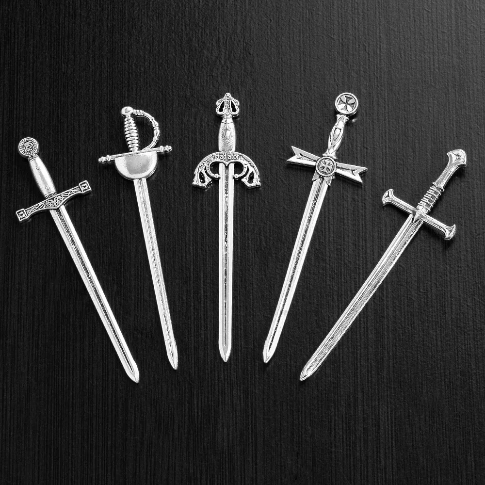 إكسسوارات مجوهرات من سبيكة DIY، قلادة سيف، إكسسوارات سيف طويلة من الفضة القديمة