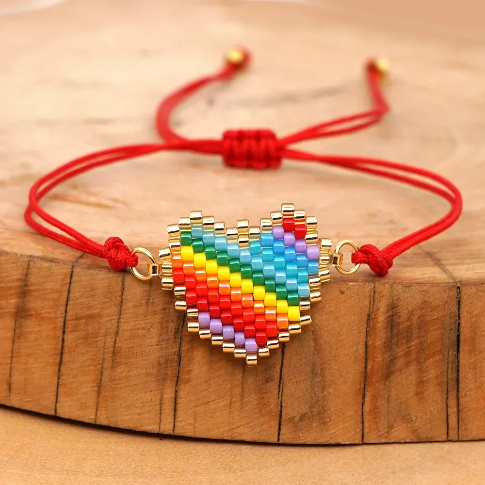 Women's Bohemia Style Adjustable Rainbow Heart Beaded Bracelet Hand Knitted with Rice Beads Versatile Simple Design Accessory