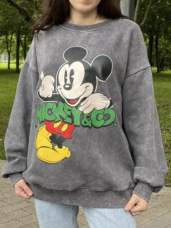 

Mickey Washed Graphic Sweatshirt Women 2025 Autumn Charcoal Gray Pullover Casual Streetwear Y2K Aesthetic Fashion Comfortable