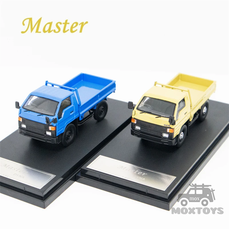 

Master 1:64 dyna truck RHD Diecast Model Car