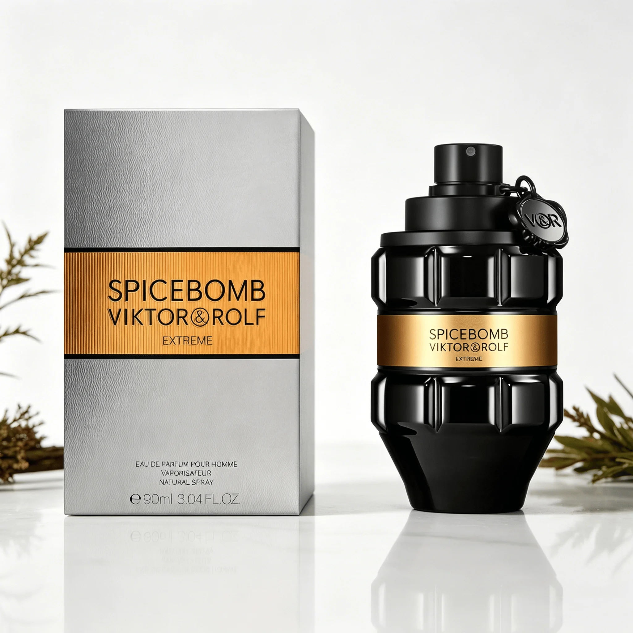 Viktor & Rolf Spicebomb Extreme Men EDP Perfume Rich Spicy Warm Tobacco Scent Matte Black Geometric Bottle Luxury Gold Band Gift Perfume for Him view 5