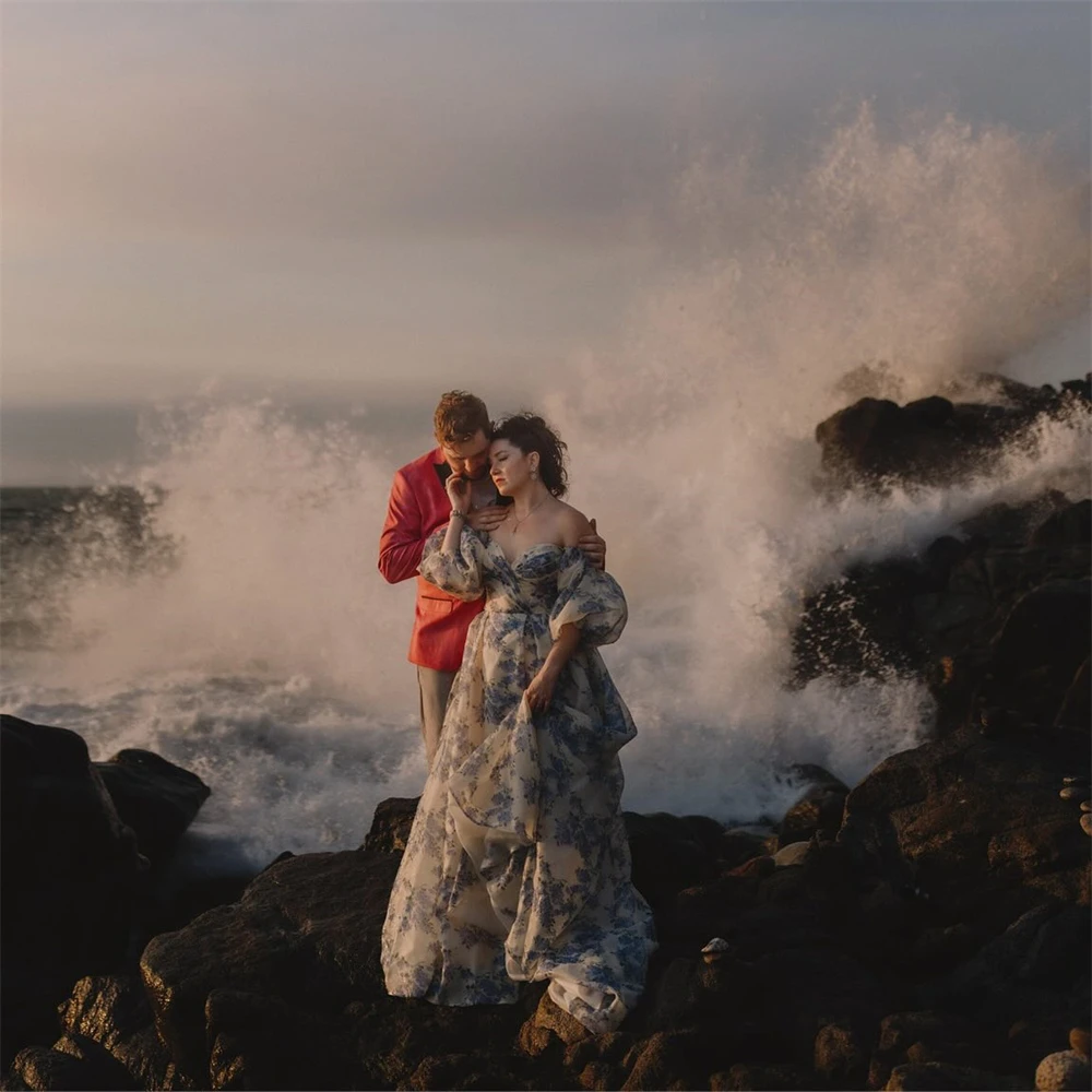 20104 #   Atemberaubendes, bauschiges, maßgeschneidertes Organza-Hochzeitskleid mit Blumendruck für die Braut 2024, vorne geteiltes Brautkleid für die Fotografie