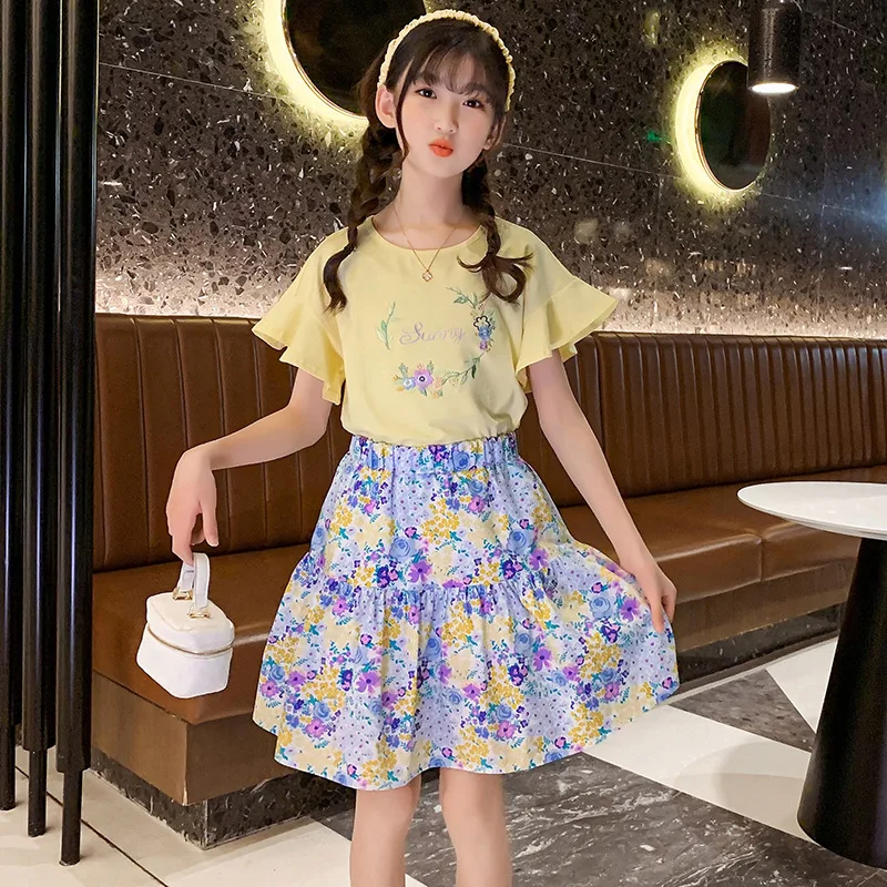 

2024 Korea Summer Children Girl Casual Suit Elementary Girl Lotus Leaf Sleeve Tops+Flower Printed Skirt Junior Girl 2-Piece Sets