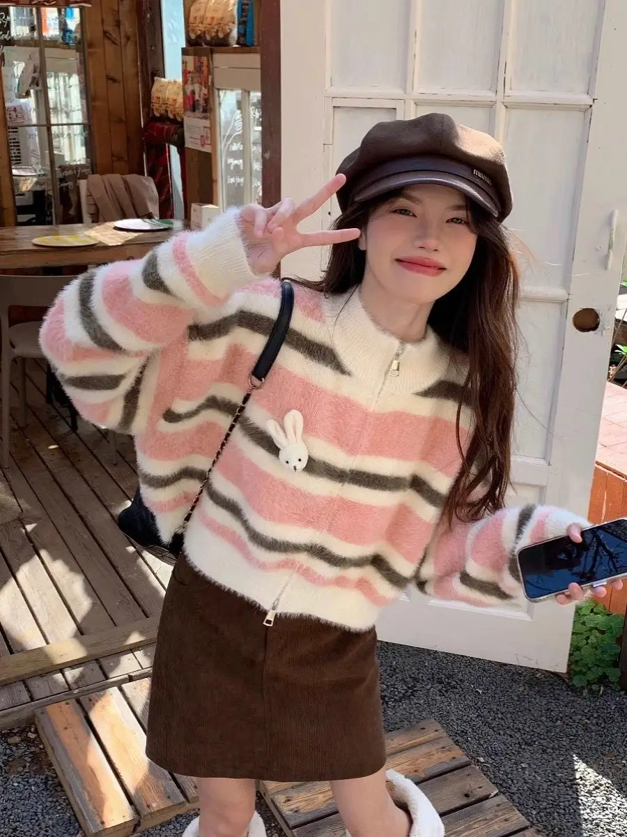 

Японский розовый полосатый свитер с воротником-стойкой на молнии, женский осенне-зимний мягкий восковой утолщенный свитер с нежным ветром, топ