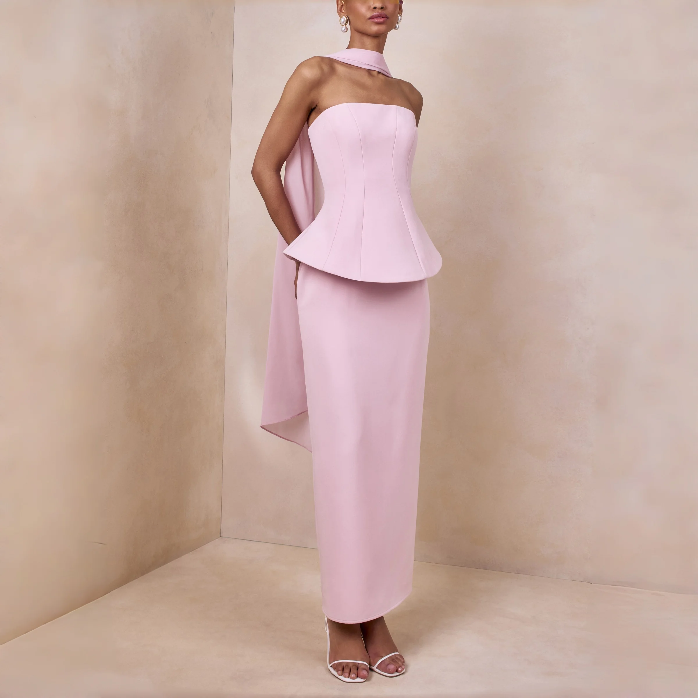 Elegant Pink Mermaid Evening Dresses Floor Length Strapless Wedding Party Gowns Sleeveless Customized vestidos de fiesta