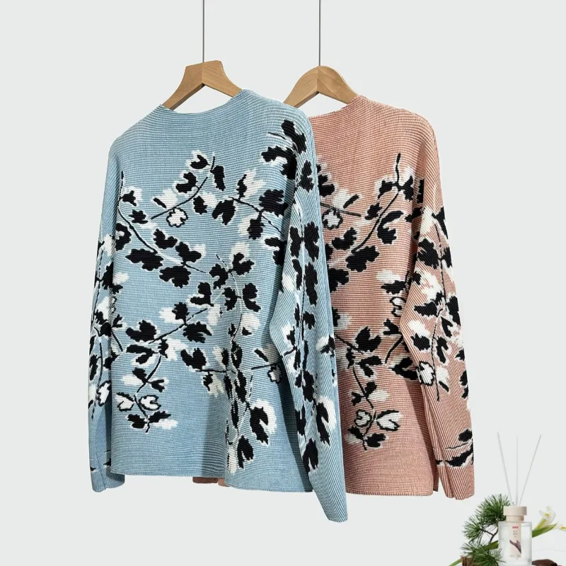 

Плиссированная женская одежда Miyake, осень-зима 20%, новое поступление, рукав «летучая мышь» с принтом, свободный крой, универсальный топ с длинными рукавами, базовый слой