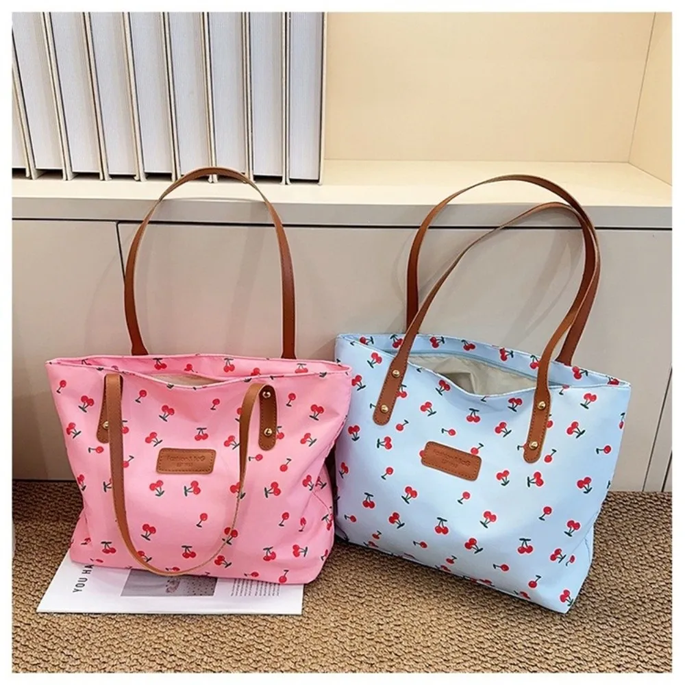 Large Capacity Shoulder Bag Trendy Design Sweet Cherry-Print Women Shoulder Bag Fashionable Versatile Style Underarm Tote Bag