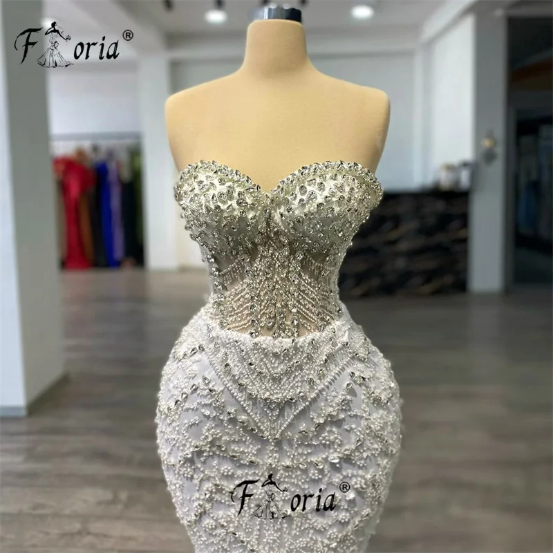 Vestido de novia de lujo de Dubái con escote en forma de corazón de marfil con tren desmontable, cuentas principales, vestido de novia de sirena de encaje de cristal, fiesta especial