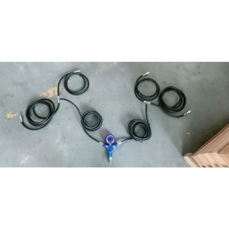 

4-сторонняя система накачивания шин, внедорожный цифровой манометр, индивидуальный шланг и воздушный патрон