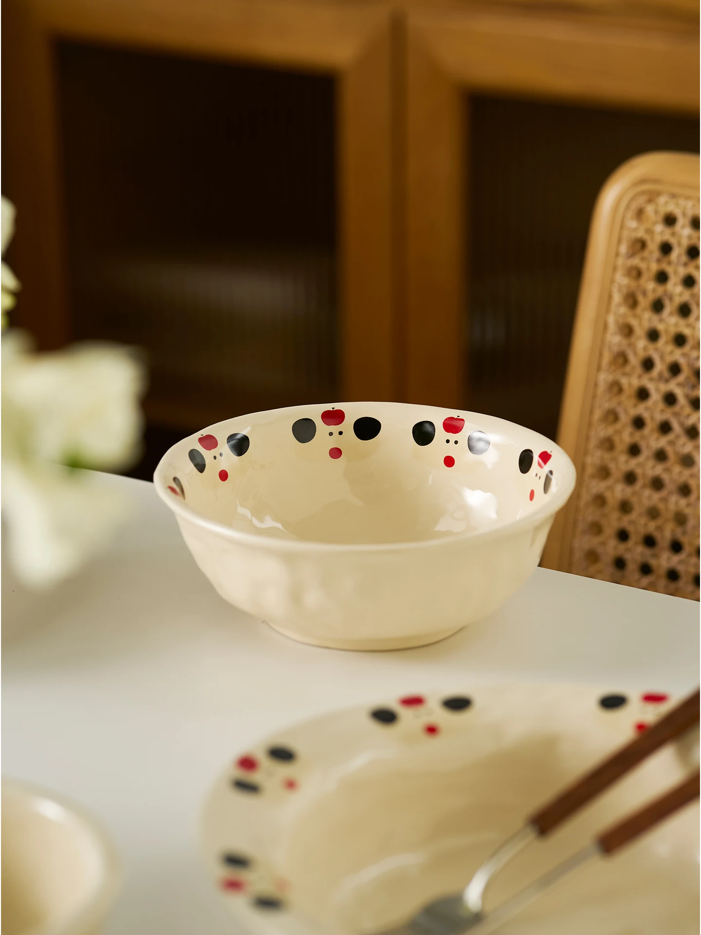 Nuevo Tazón Grande para Uso Doméstico, Ideal para Fideos, Salteados y Sopas, con un Alto Valor Estético, Apto para Calentar en el Horno de Microondas, Abril de 2026