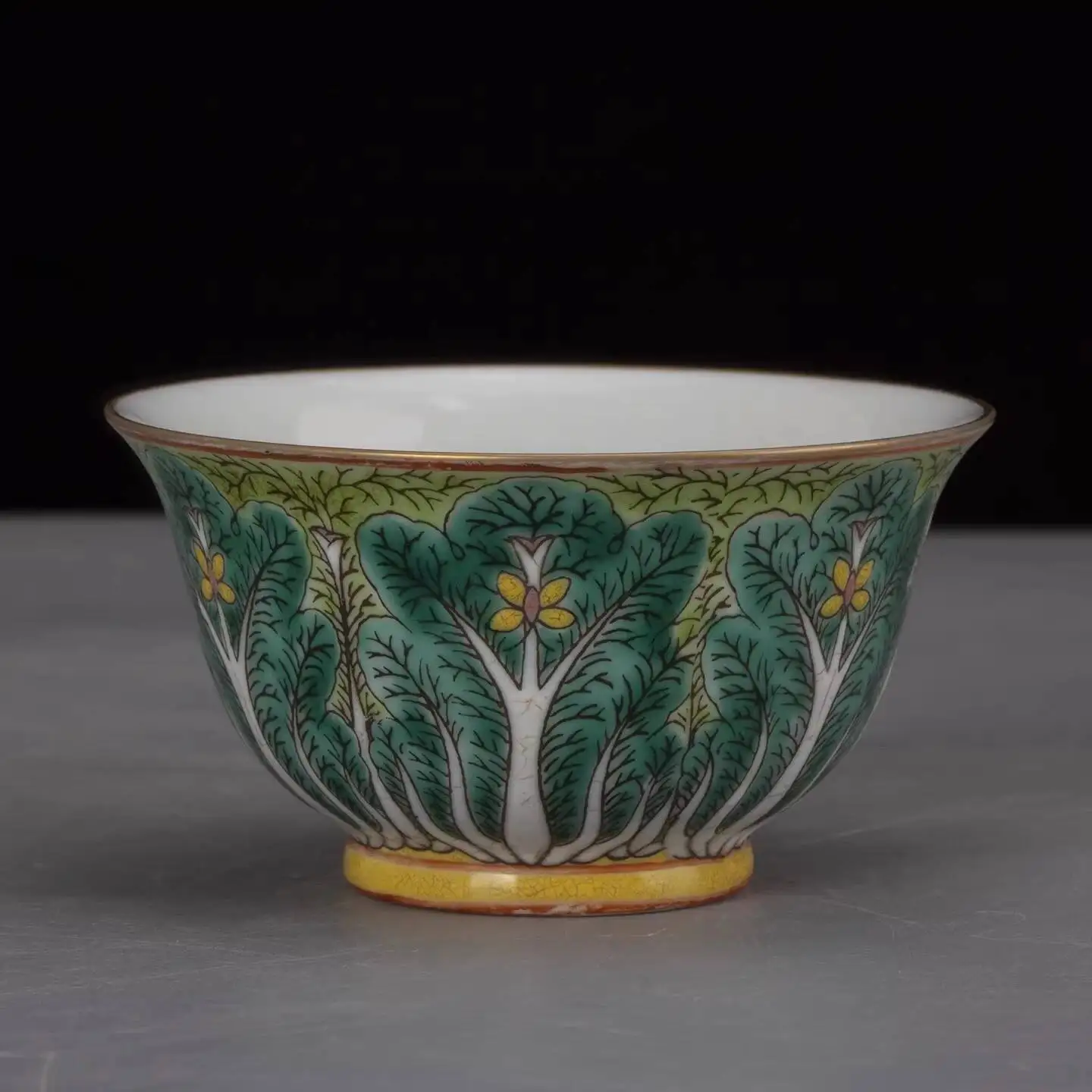 China Yongzheng Famille Rose Porcelain Tea Cup With Cabbage Pattern 3.43Inch