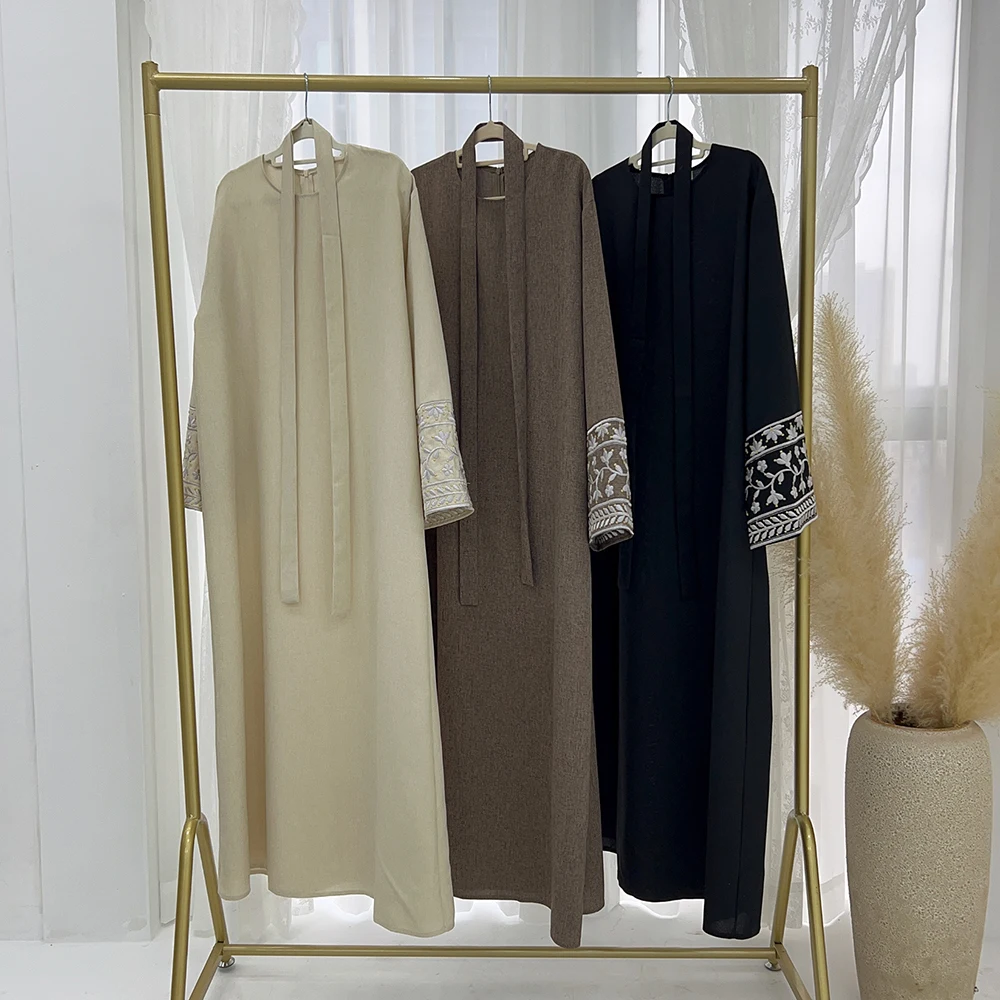 2025 Eid Bordado Modesto Linho Fechado Abaya Femmes Robe Musulmane Dubai Abaya Mulheres Vestido Muçulmano
