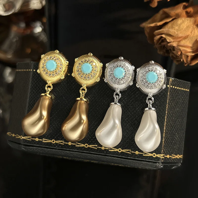 

Baroque Pearl French-Style Retro Teardrop Earrings for Women