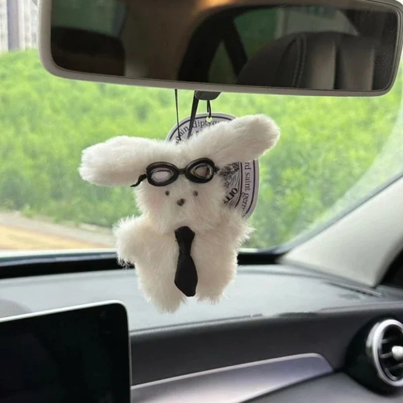 Lovley White Rabbit Pendant Plush Rabbit Keychain Pendant White Rabbit Plushies Ornament for Car Decor or Souvenirs Gift