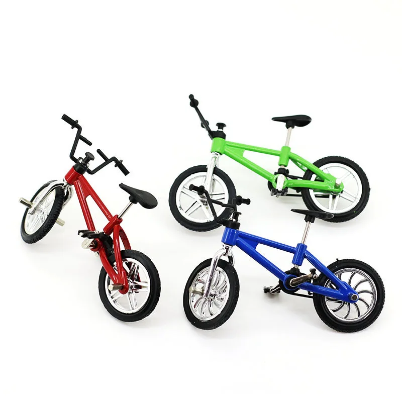 1 szt. Mini Rower Kreatywny Model Roweru Palcowego ze Stopu, Prezent Urodzinowy dla Chłopców i Dziewcząt, Zabawne Modele Zabawek