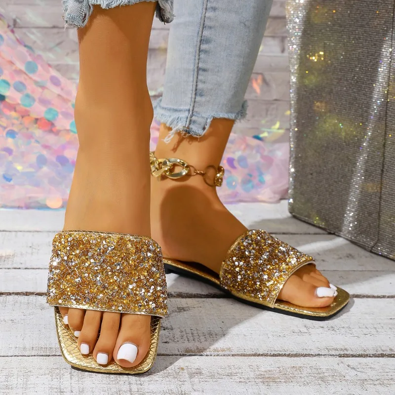 Женские модные сандалии на плоской подошве с блестками, лето 2024, уличные тапочки с открытым носком, женская обувь, большие размеры 43, обувь Zapatos De Mujer