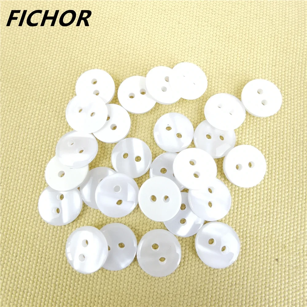 50pcs 11mm 2 Hole White Resin Sewing Buttons Cute solid Color Round Shape Button For Baby Kids Clothes DIY Accessories