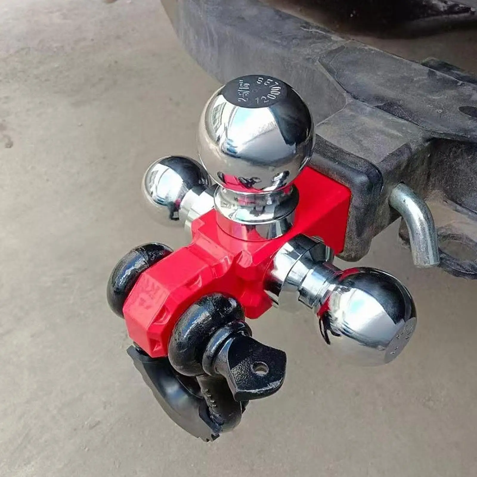 

Professional Aluminum Alloy Trailer Hitch Ball Mount with Key Lock Shackle for Secure Towing Travel Breakdown