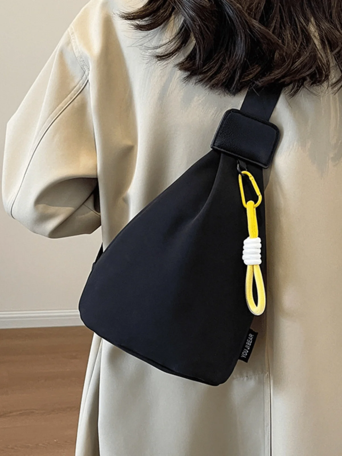 Faionable Borsa a tracolla grande Capaci Nuovo 2025 Bapa da donna Design versatile Casual Sle Materiale in nylon ell ape