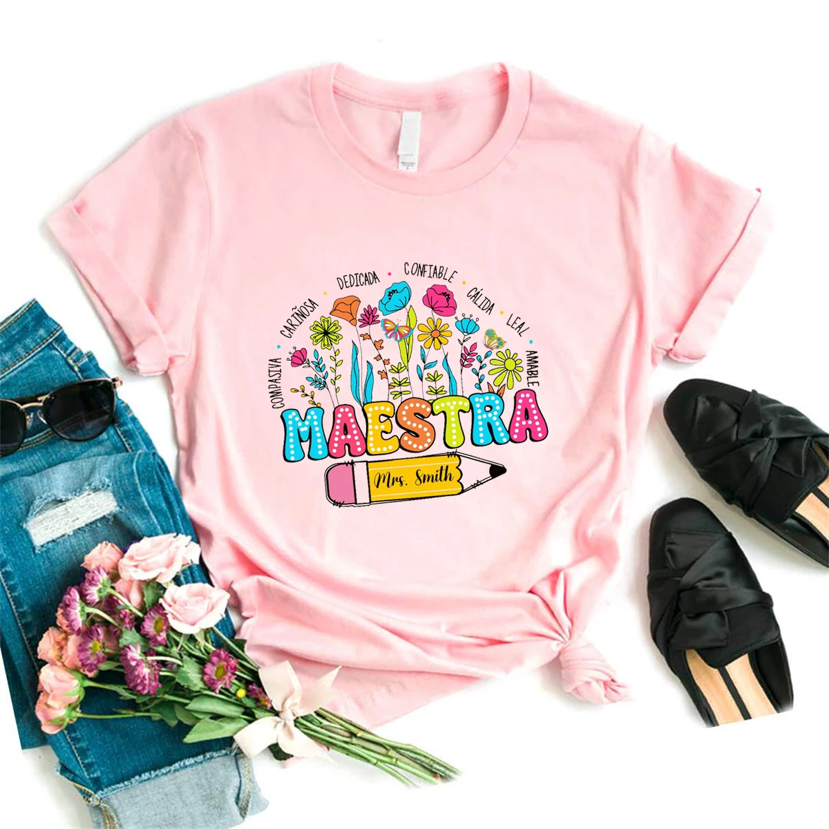 Custom Name Maestra Flowers Pencil Graphic Printed Tshirt Girls Spanish Teacher Teach Love Inspire Tshirt Femme Summer T-Shirt