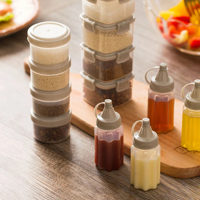 4/2Pcs Sauce Squeeze Bottle Portable Mini Plastic Seasoning Box Salad Dressing Containers Jam Barbecue Spice Jar Kitchen Tools