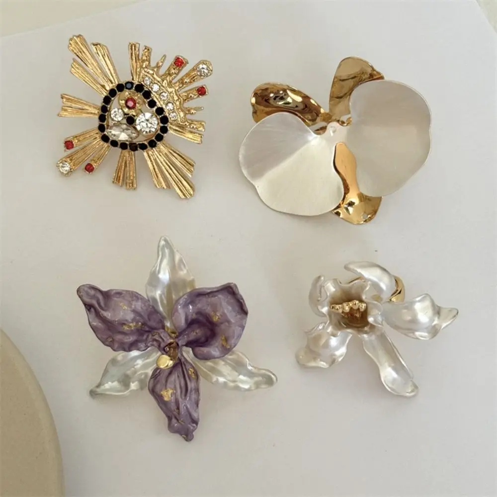 الحلو بالتنقيط النفط زهرة خاتم الأبيض زهرة القزحية فراشة السحلية المينا البنصر Ins نمط العصرية الفرنسية غير النظامية حلقة النساء