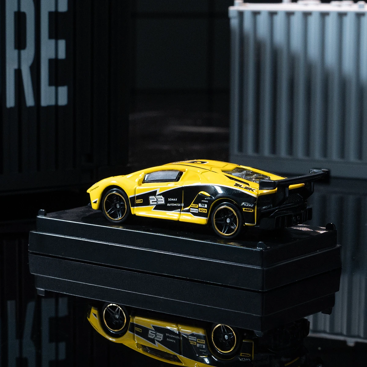 Aventador SVJ gegoten model, speelgoedauto's van legering, verzamelobjecten, raceornament op schaal 1/64, woondecoratie, cadeaus voor kinderen vanaf 3 jaar