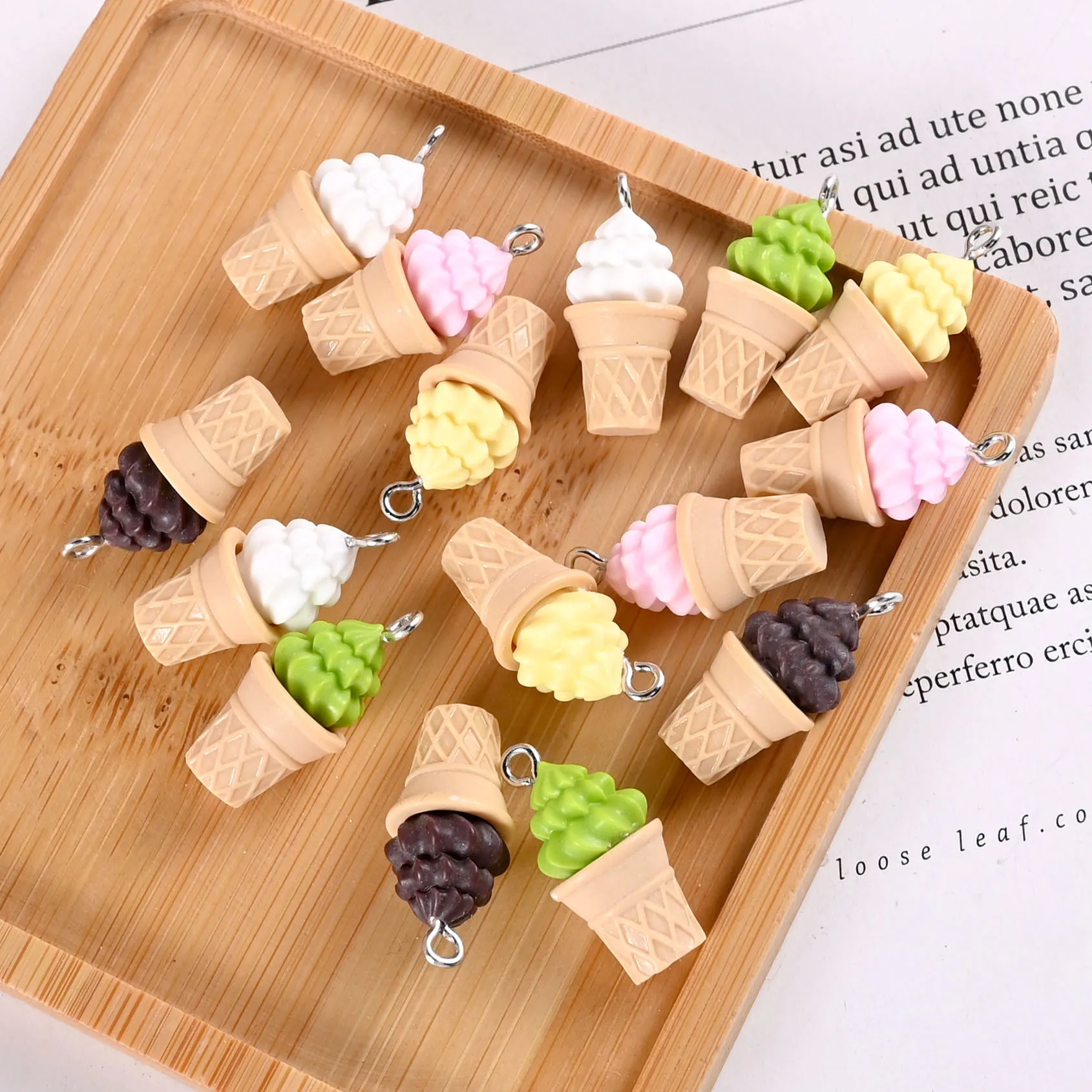 

10pc Mini Mixed Resin Ice Cream Three-dimensional Cone Pendant Cute Rideal Handicraft Accessory Pendant with Handmade Items