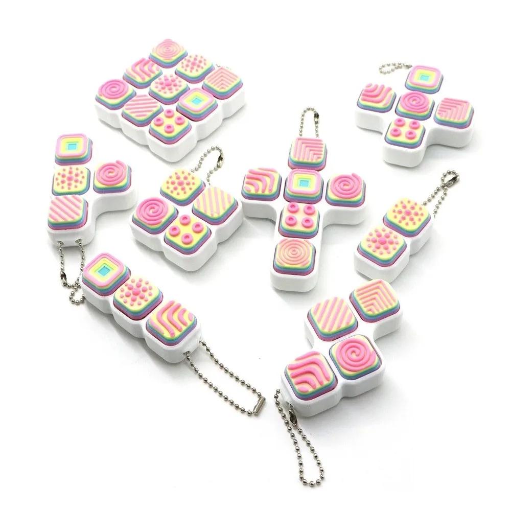 Cute 9 Keys Button Keycap Portable Push Button Clicker Keychain Decompression Keychain Pass The Time