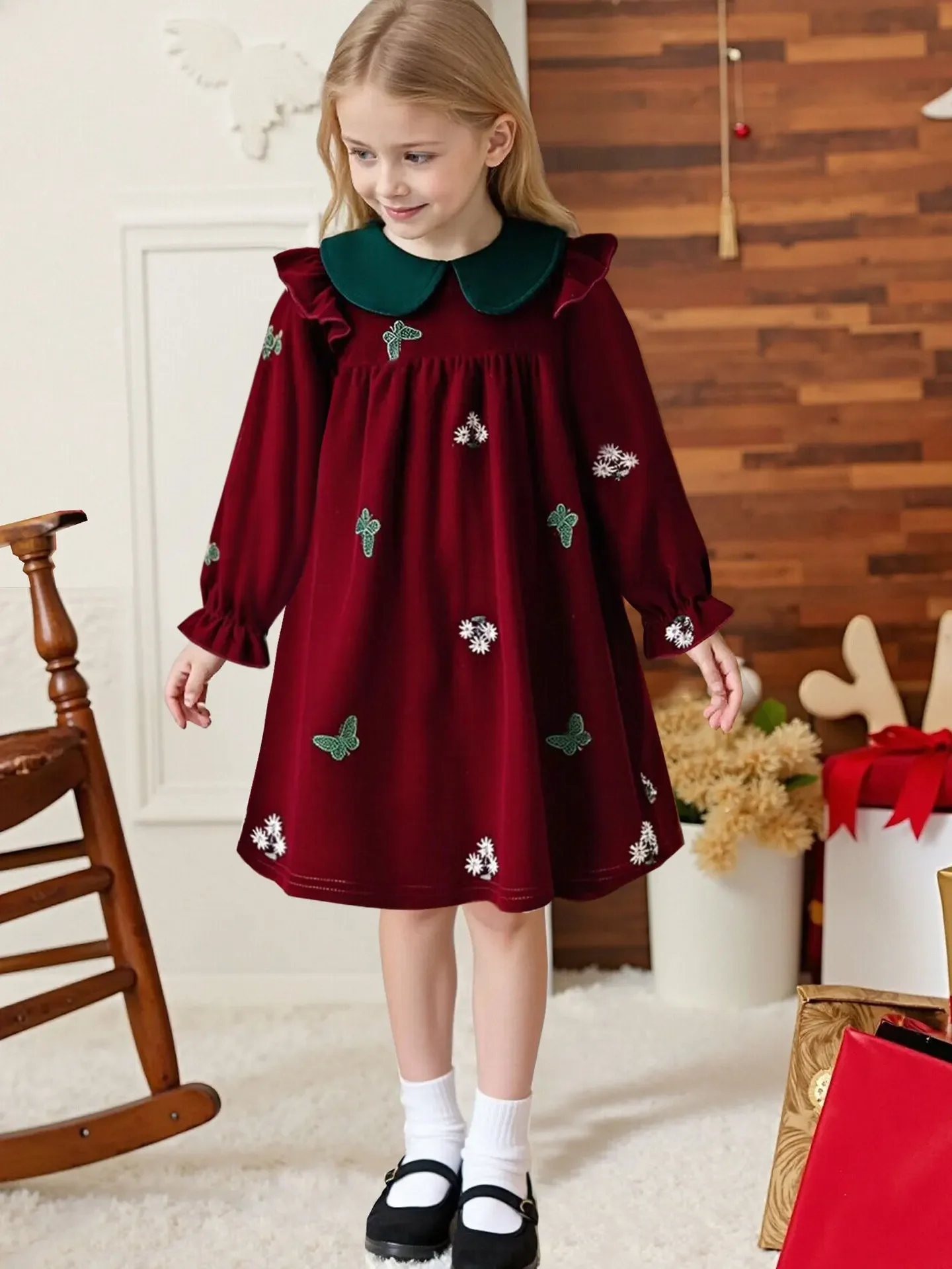 

Vintage Velvet Dress Girl Butterfly Floral Embroidery Contrast Peter Pan Collar Loose Dress Autumn Holiday Party Outfit