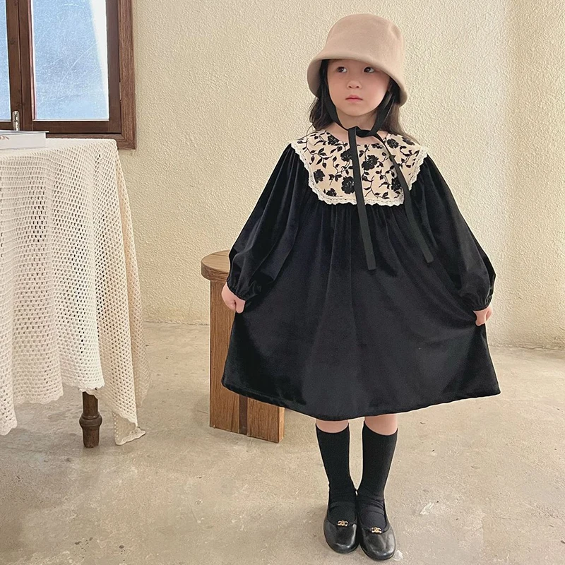 Runs Half Size Bigger 2023 Fall New Girls Velvet Retro Dress Children Floral Clothing Kids Sweet Princess Dresses Long Sleeve