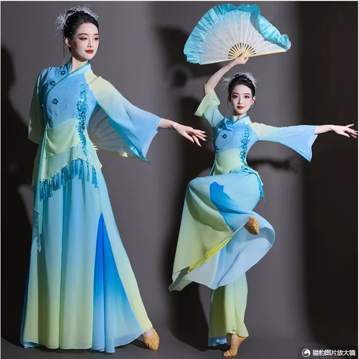 costume-de-danse-classique-de-style-chinois-pour-femmes-ensemble-de-danse-avec-eventail-bleu-fluide