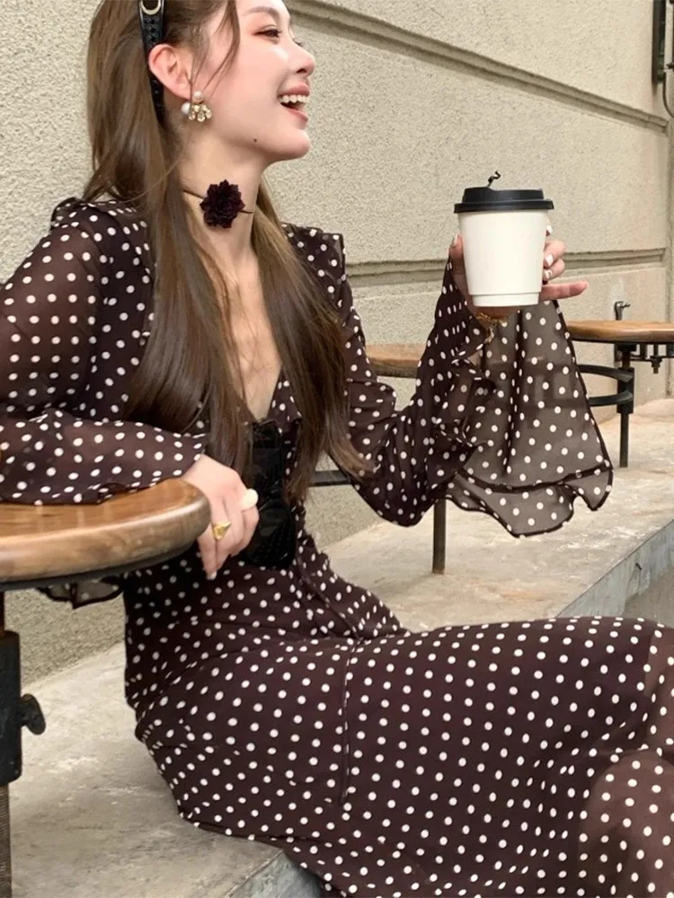 Retro Polka Dot Bell Sleeve V Neck Dress Women's Autumn Spring New High Waist Slimming Skirt Long Sleeve Floor Length Dress 3