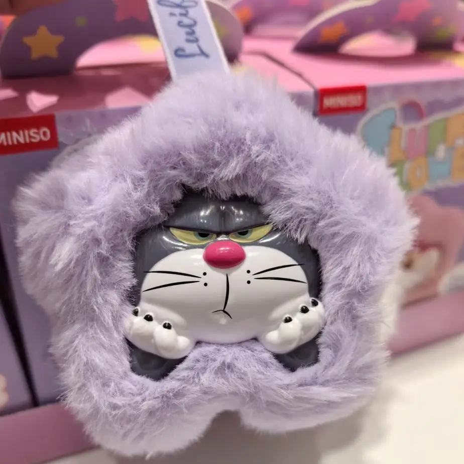 Puszysta seria Lucyfer truskawkowy miś kwiat pluszowe pudełko z niespodzianką brelok urocza zawieszka do torby dla dziewczynek kolekcja dla fanów prezent